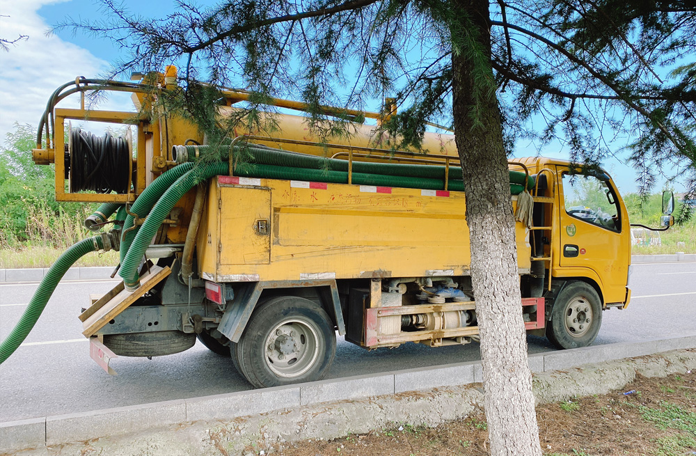 283莲花北苑清洗抽粪车