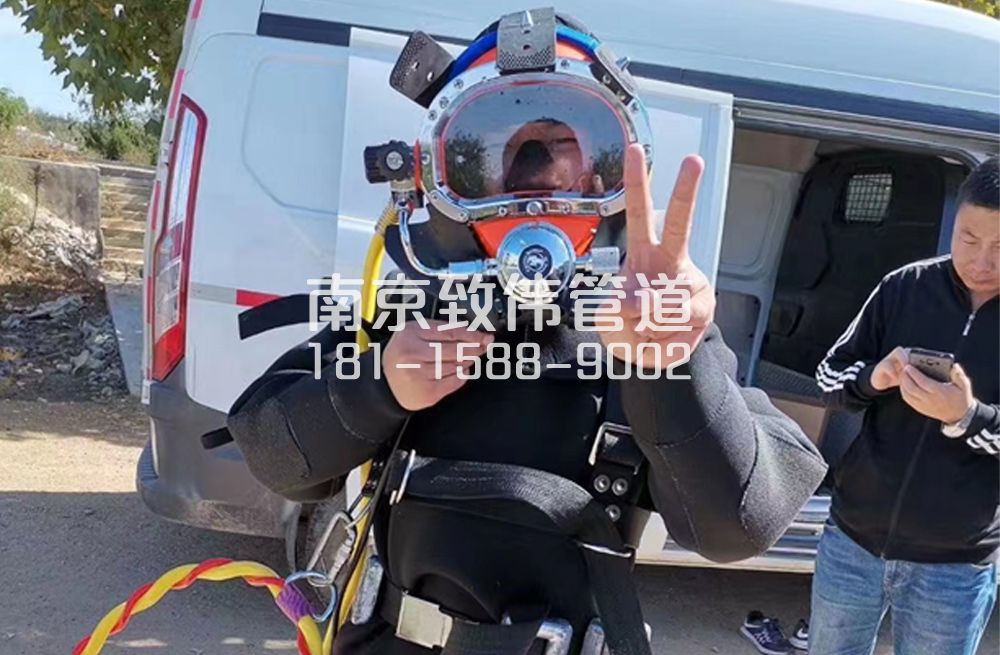 356莲花北苑沉淀池清底